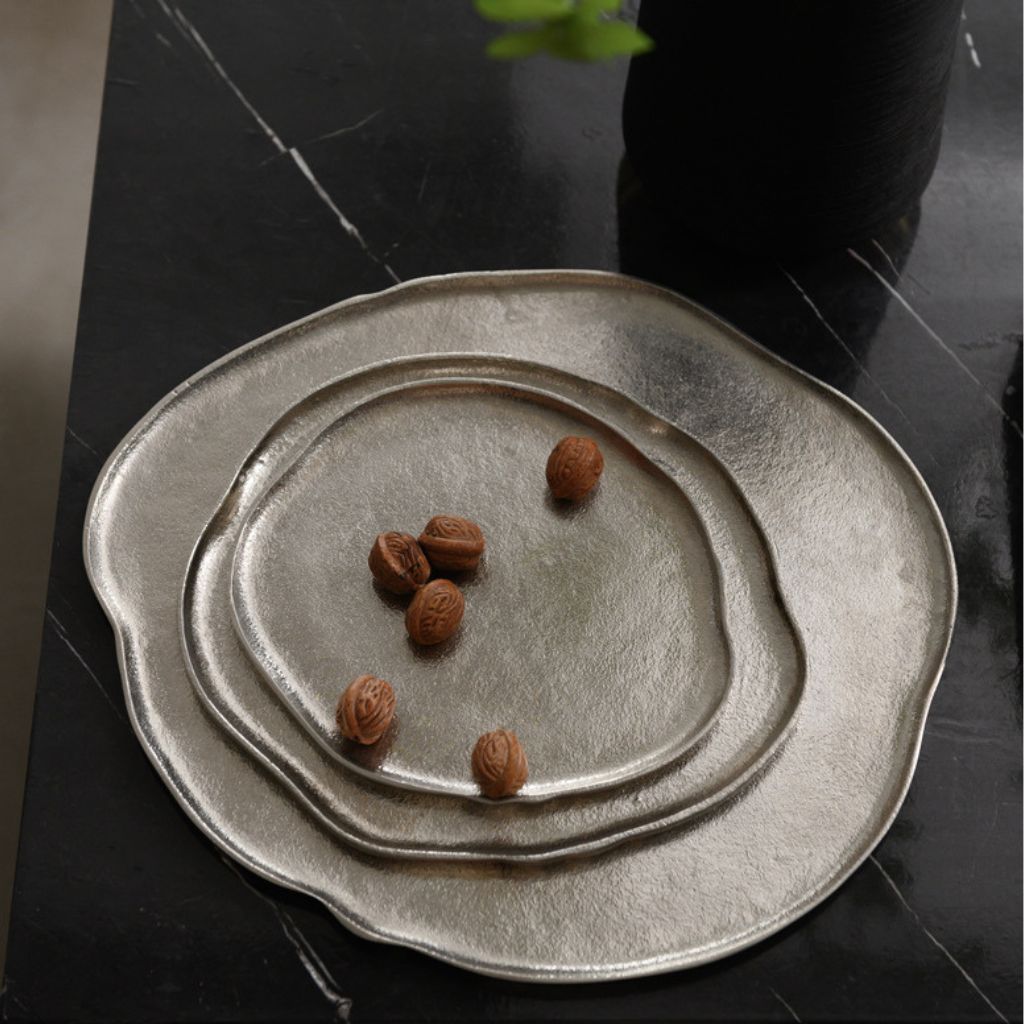 Rivolo Wavy Aluminum Tray