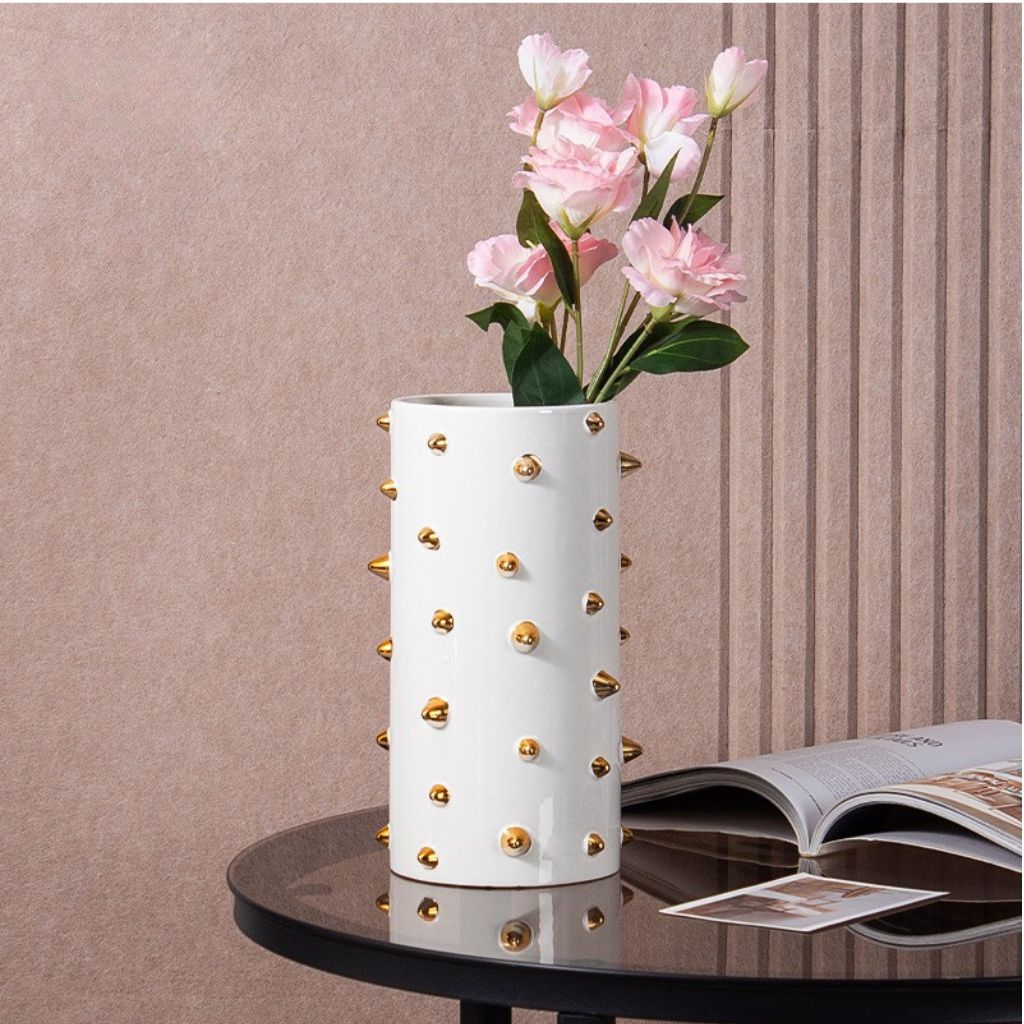 Echin Spike Cylinder Ceramic Vase