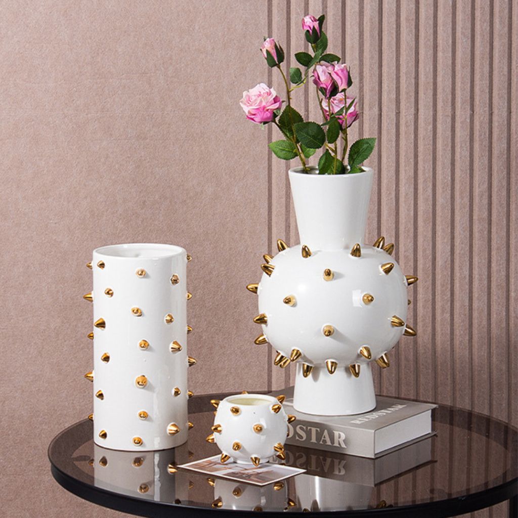 Echin Spike Sphere Ceramic Vase