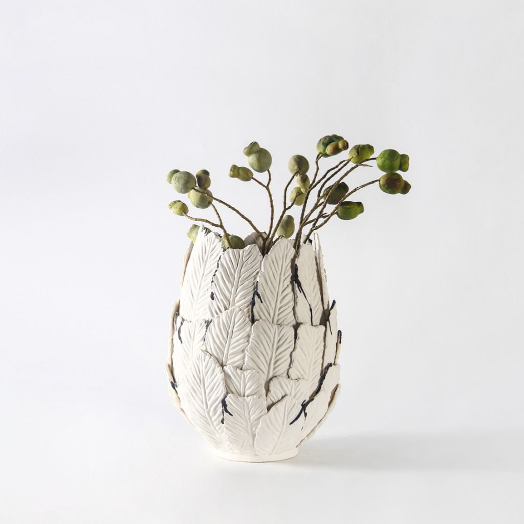 Kasaneha Leaf Sculptural Ceramic Vase