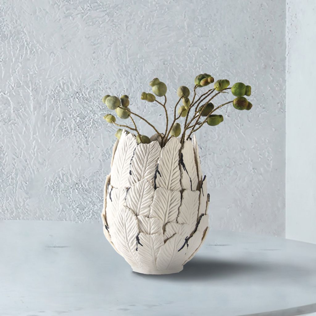 Kasaneha Leaf Sculptural Ceramic Vase