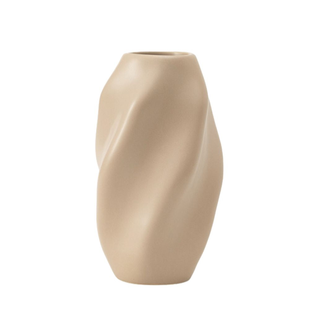 Sinuoso Twisted Sculptural Ceramic Vase