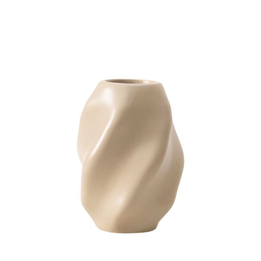 Sinuoso Twisted Sculptural Ceramic Vase