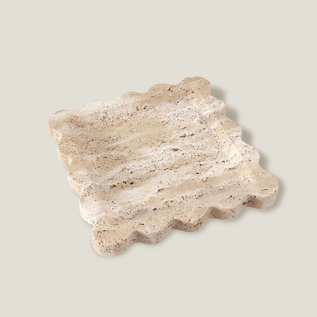 Cádiz Scalloped Travertine Tray