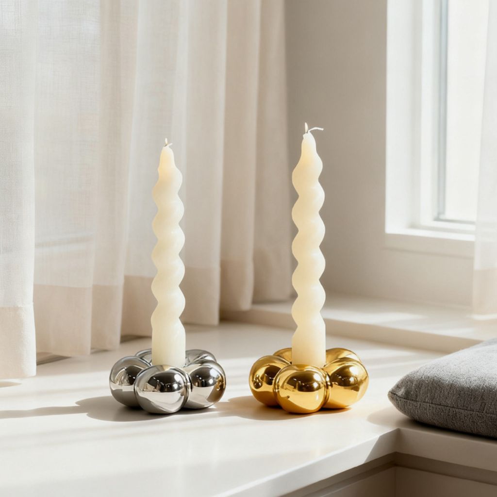 Aurea Petal Ceramic Candle Holder Secondary image