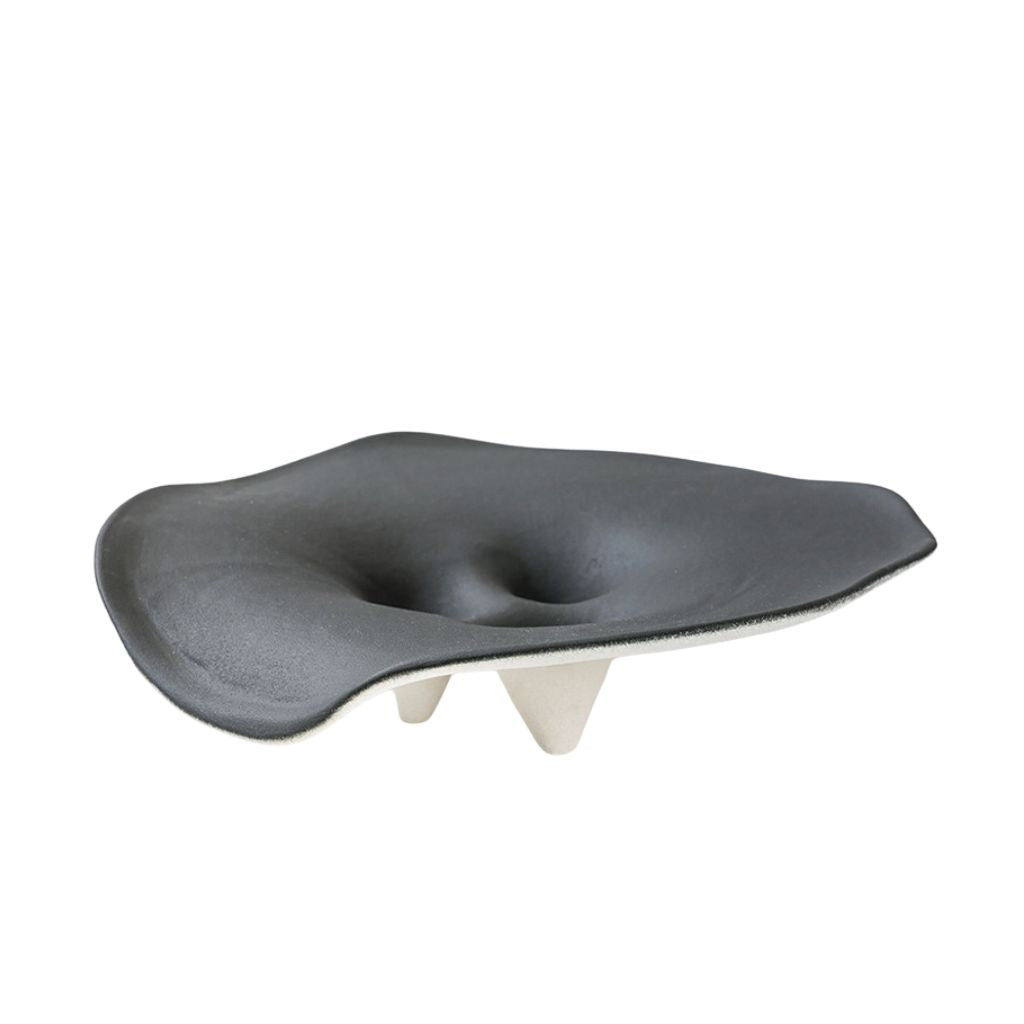 Cáliz Tripod Sculptural Ceramic Bowl Imagen principal del producto