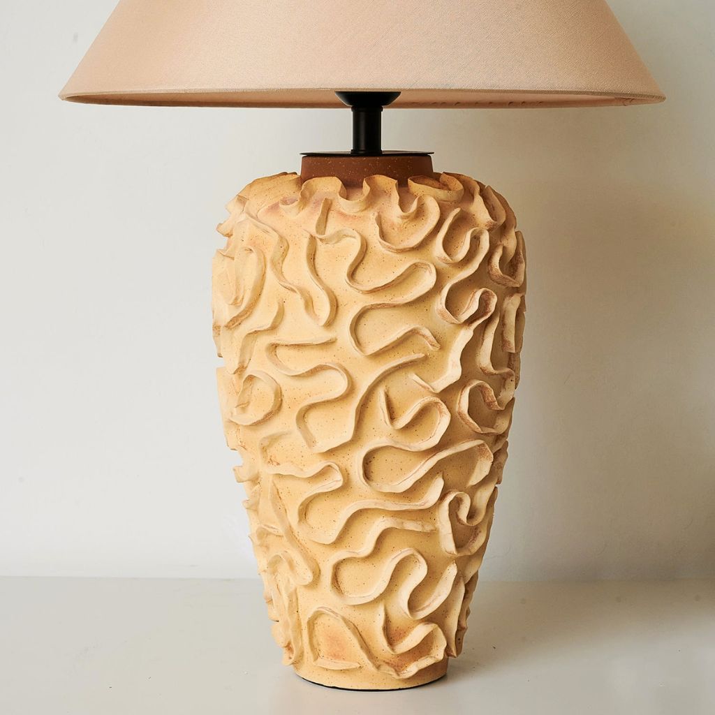 Rilievo Curvilinear Ceramic Table Lamp