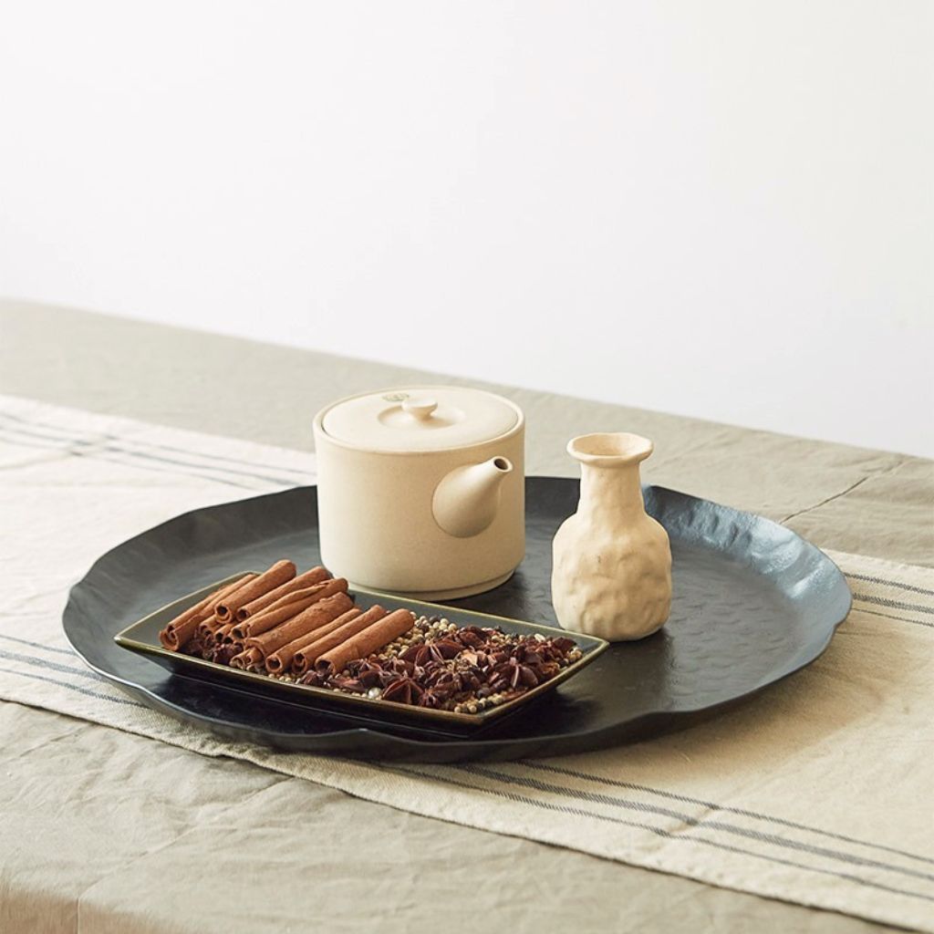 Armour Textured Aluminum Tray