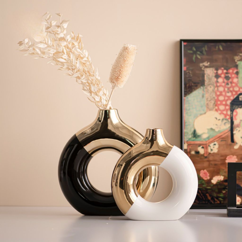 Klima Two-Tone Round Hollow Ceramic Vase