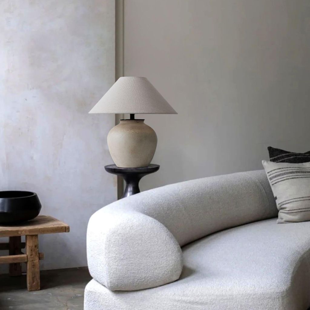 Jinen Handmade Ceramic Table Lamp