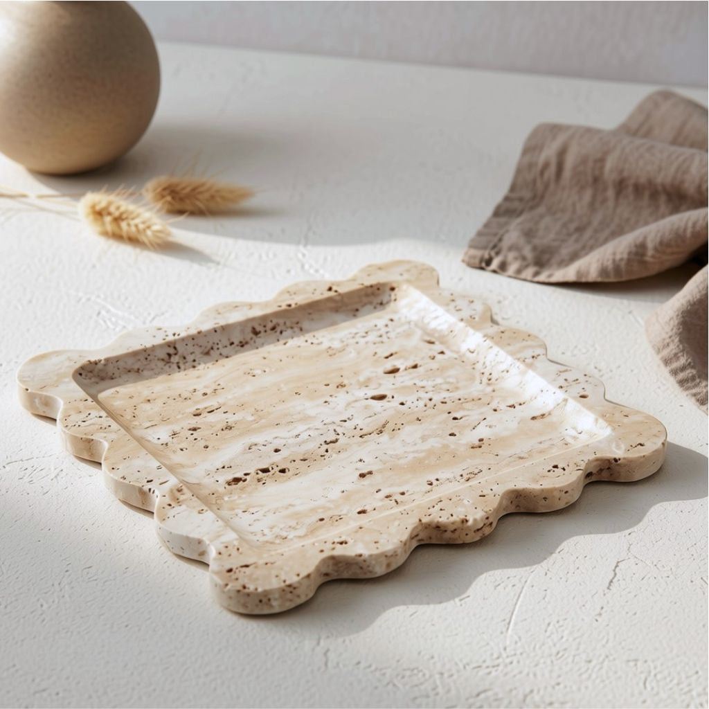 Cádiz Scalloped Travertine Tray