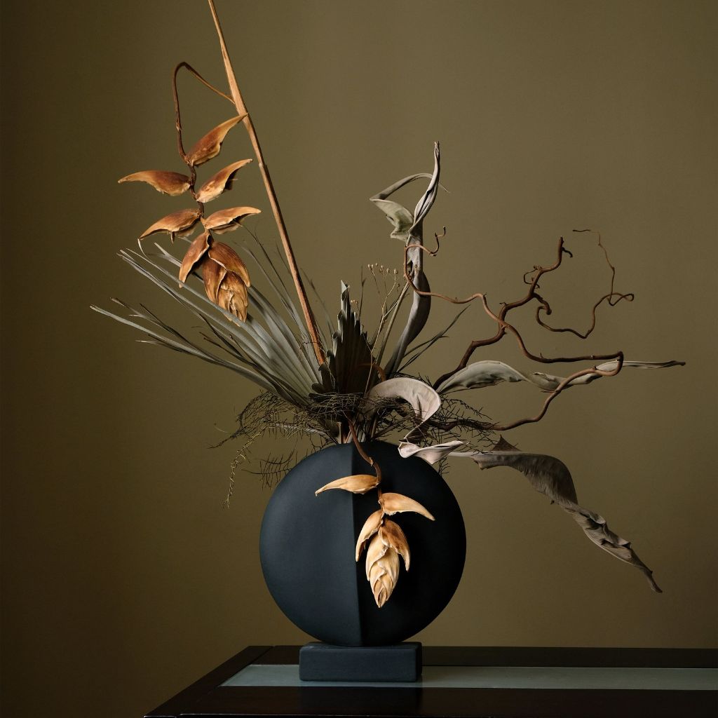 Kagebōshi Handmade Matte Ceramic Vase