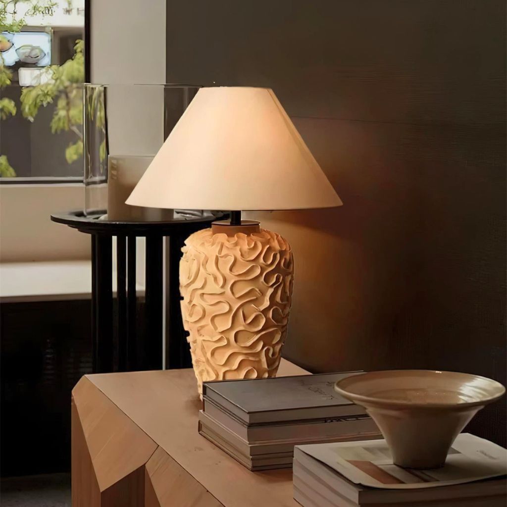 Rilievo Curvilinear Ceramic Table Lamp