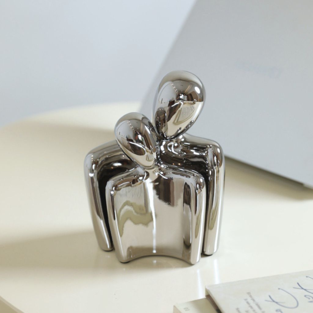 Kizuna Hug Nested Ceramic Sculpture Set