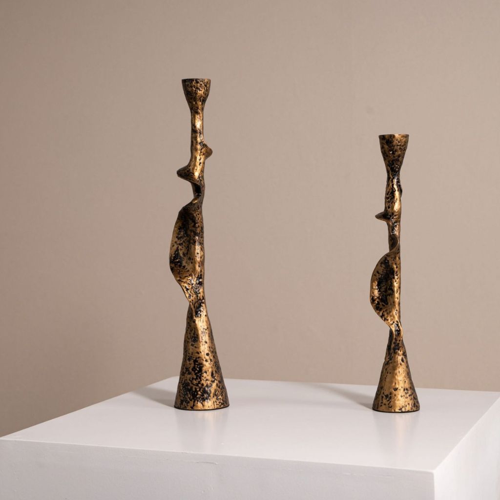 Aulos Weathered Spiral Candle Holder