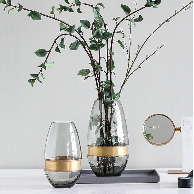 Martele Vase