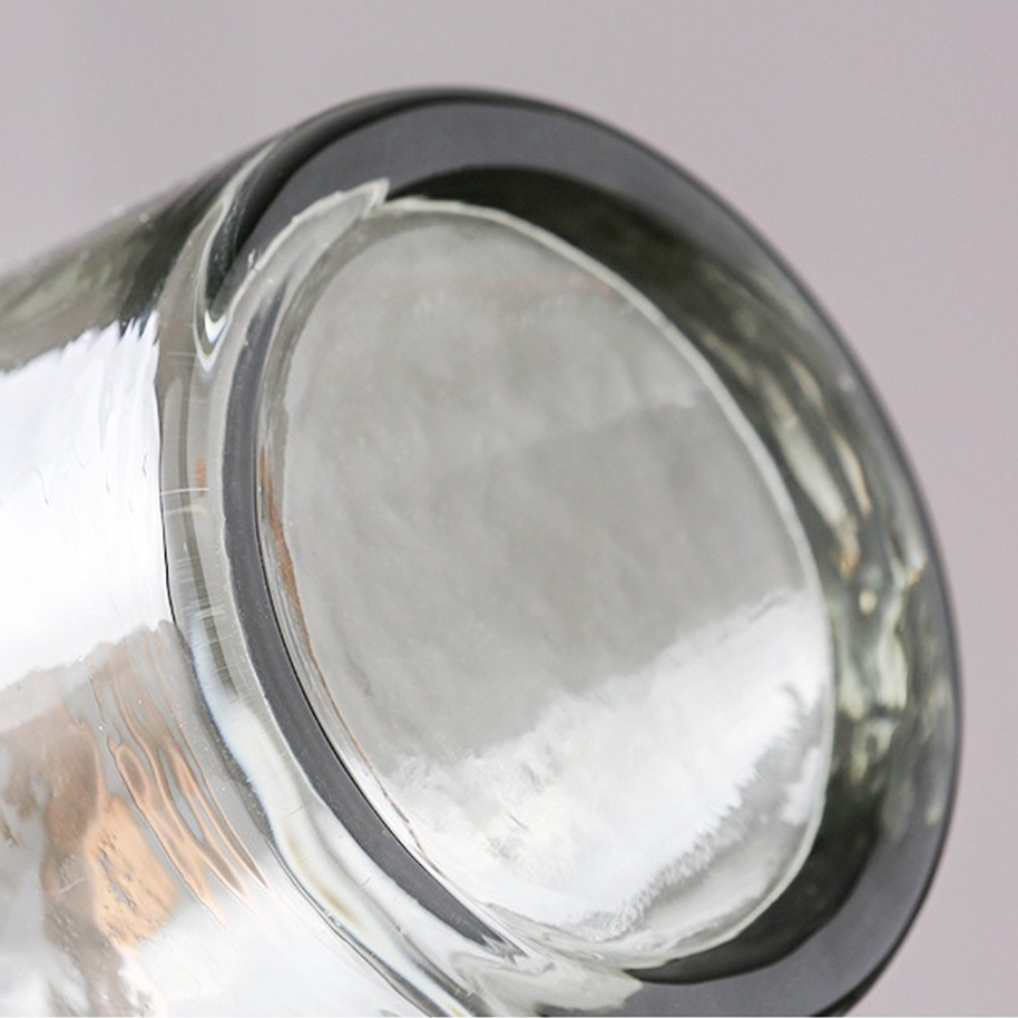 Martele Vase