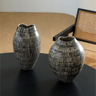 Sumi Vase