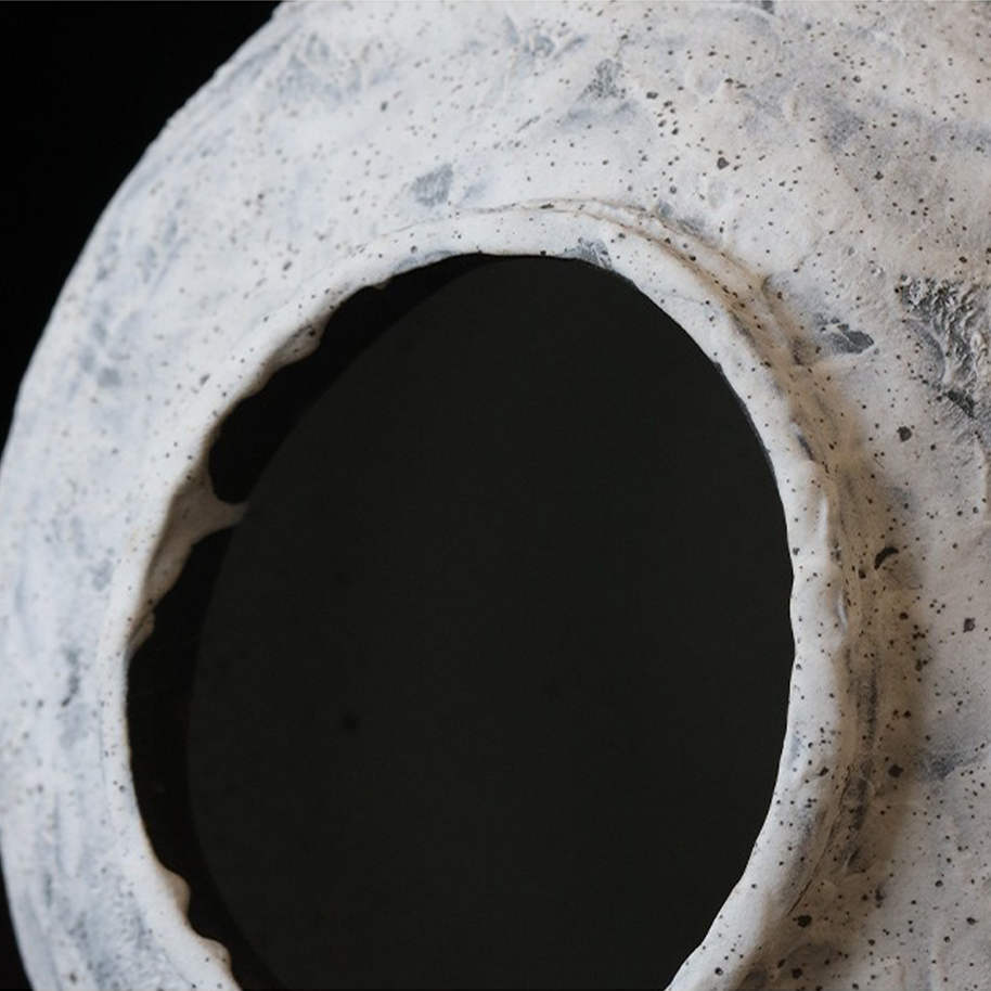 Fueki Vase