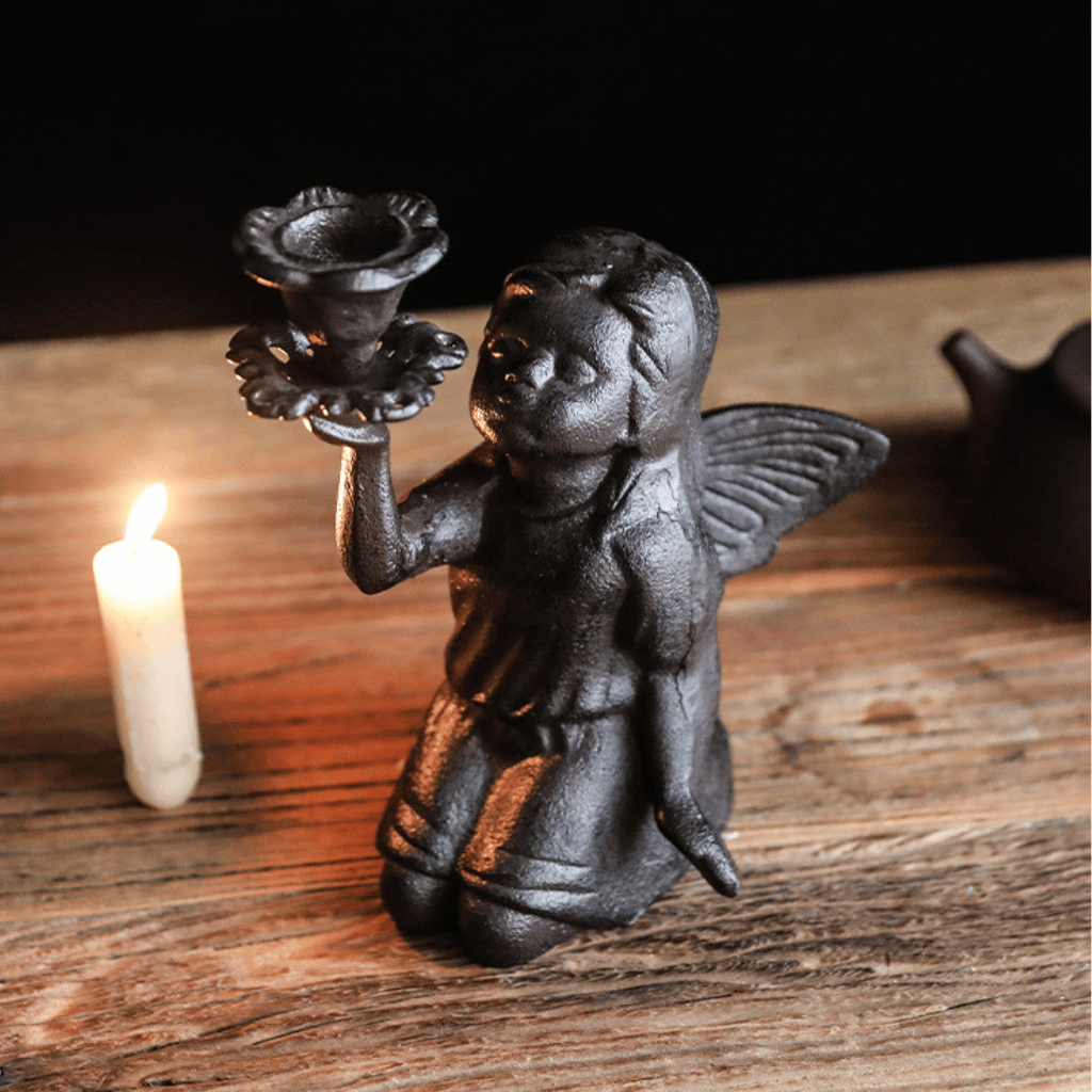 Israfel Kneeling Angel Candle Holder サブ画像