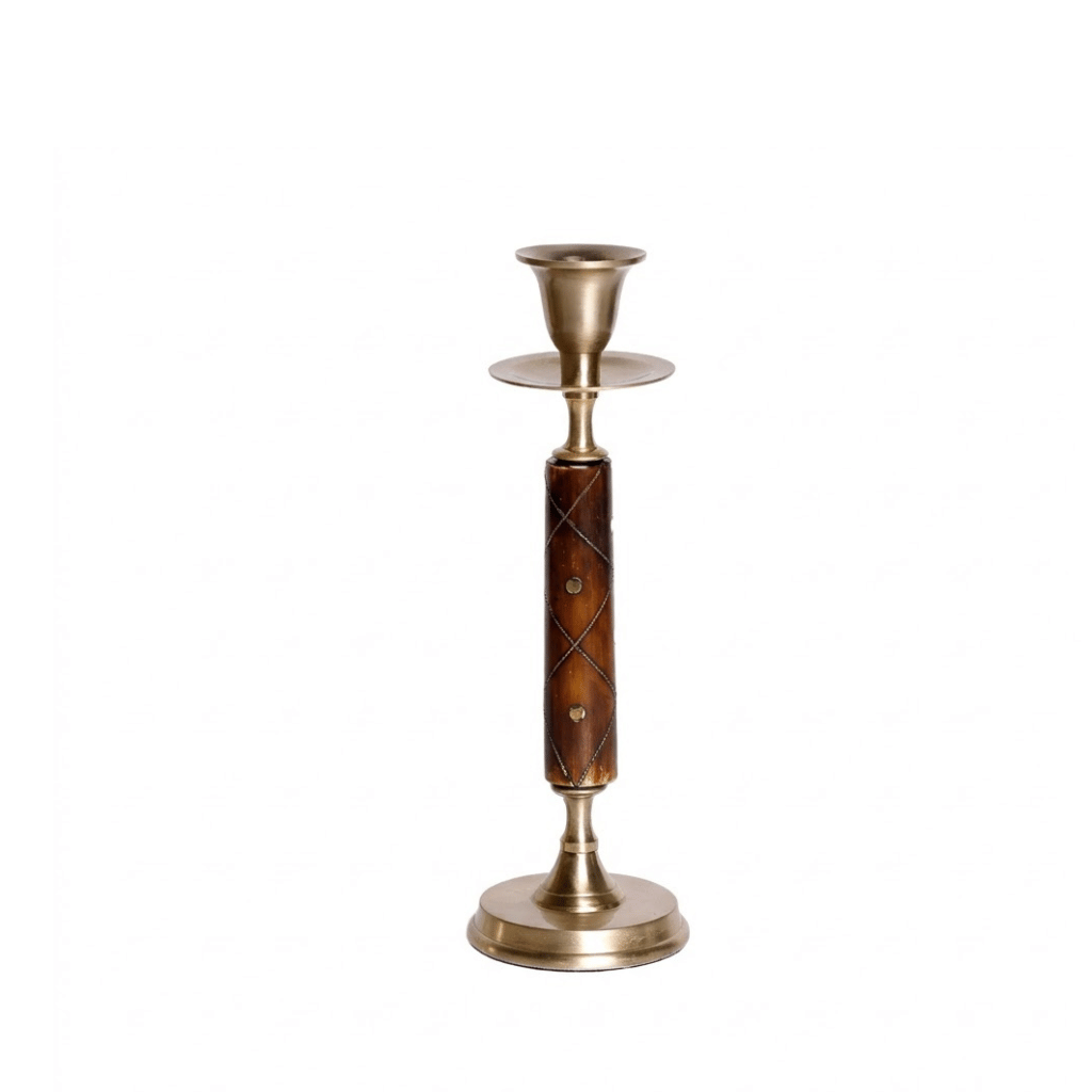 Liora Brass Bone Candle Holder Imagen principal del producto