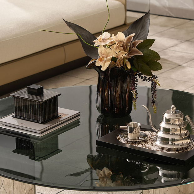 Colonnade Box