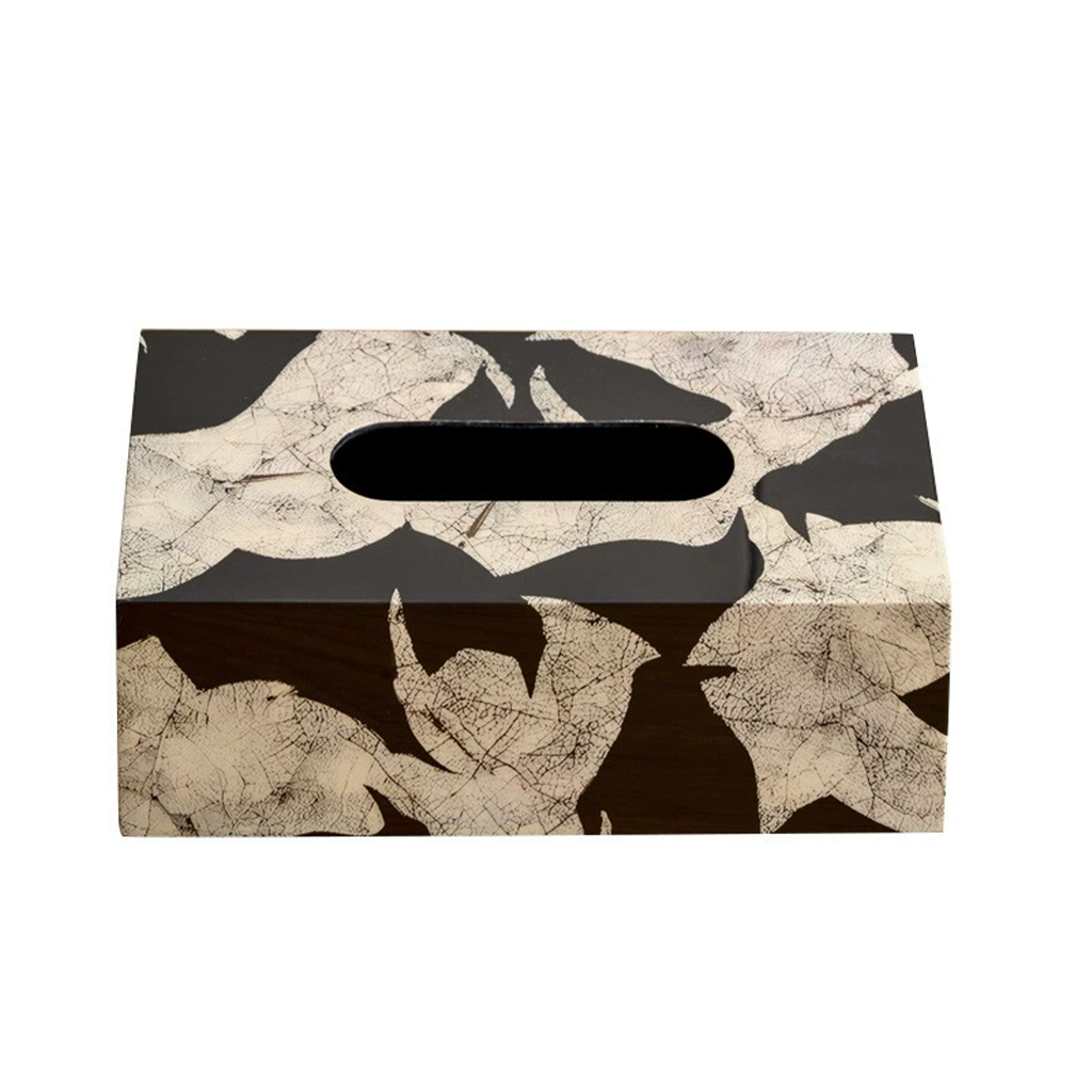 Giverny Lacquered Tissue Box Main image