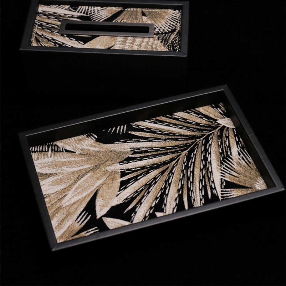 Sylvie Tray