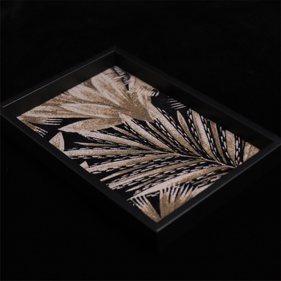 Sylvie Tray