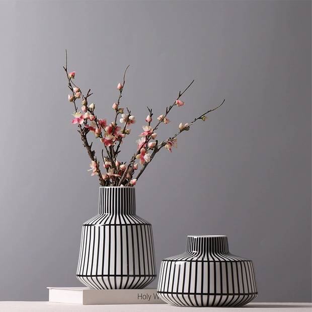 Triforia Vase