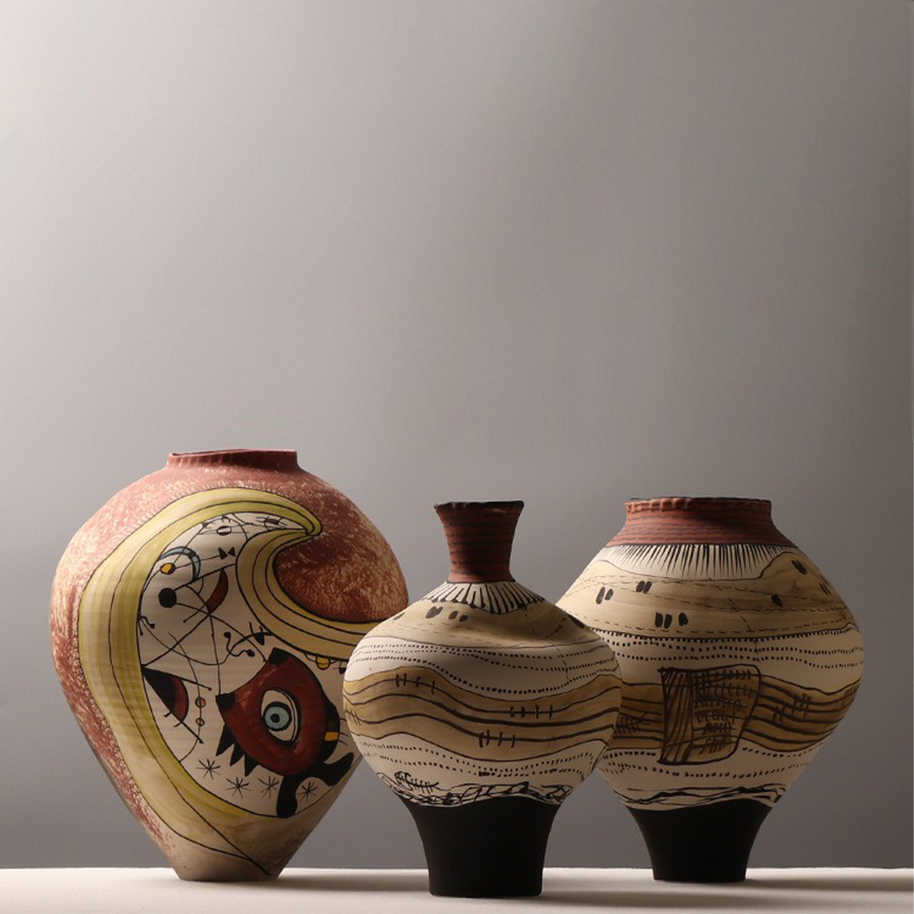 Altamira Vase