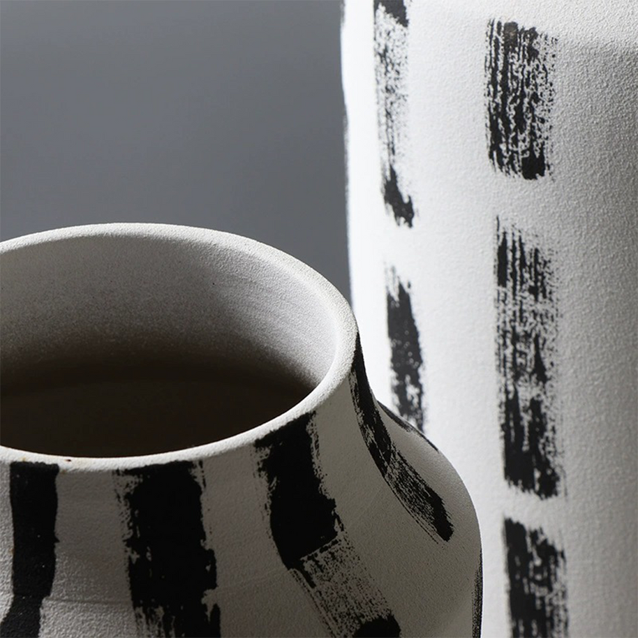 Tache Vase
