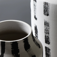 Tache Vase