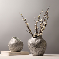 Oneiro Vase