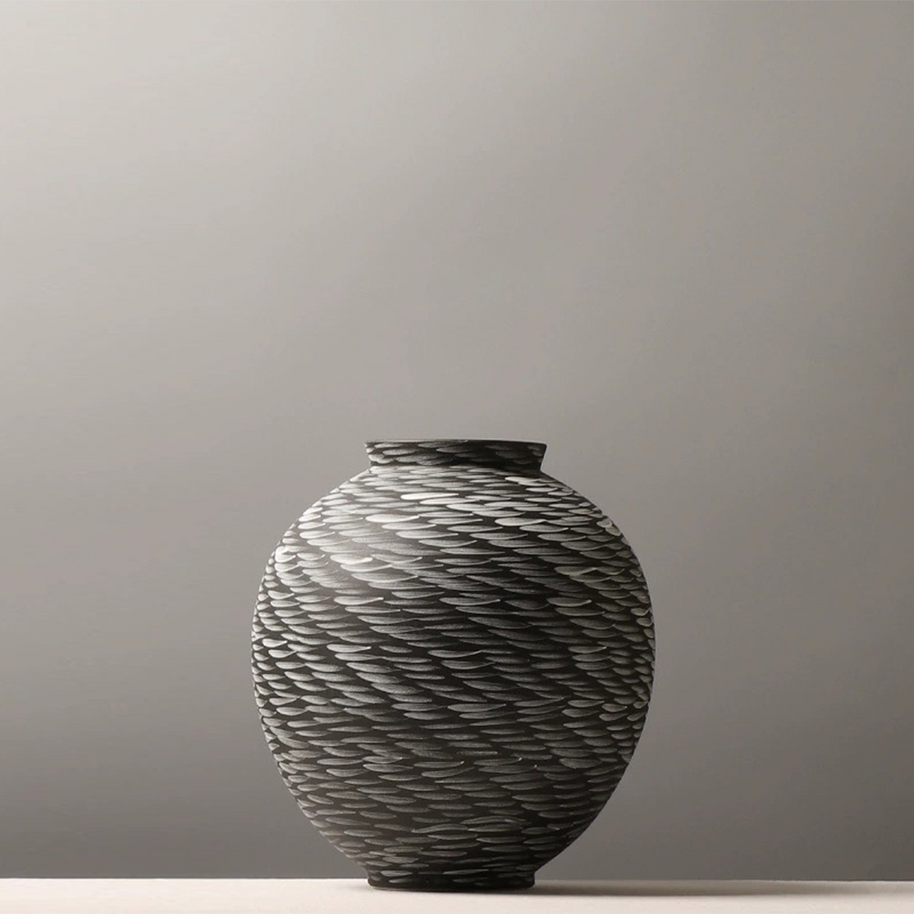 Kohiki Vase