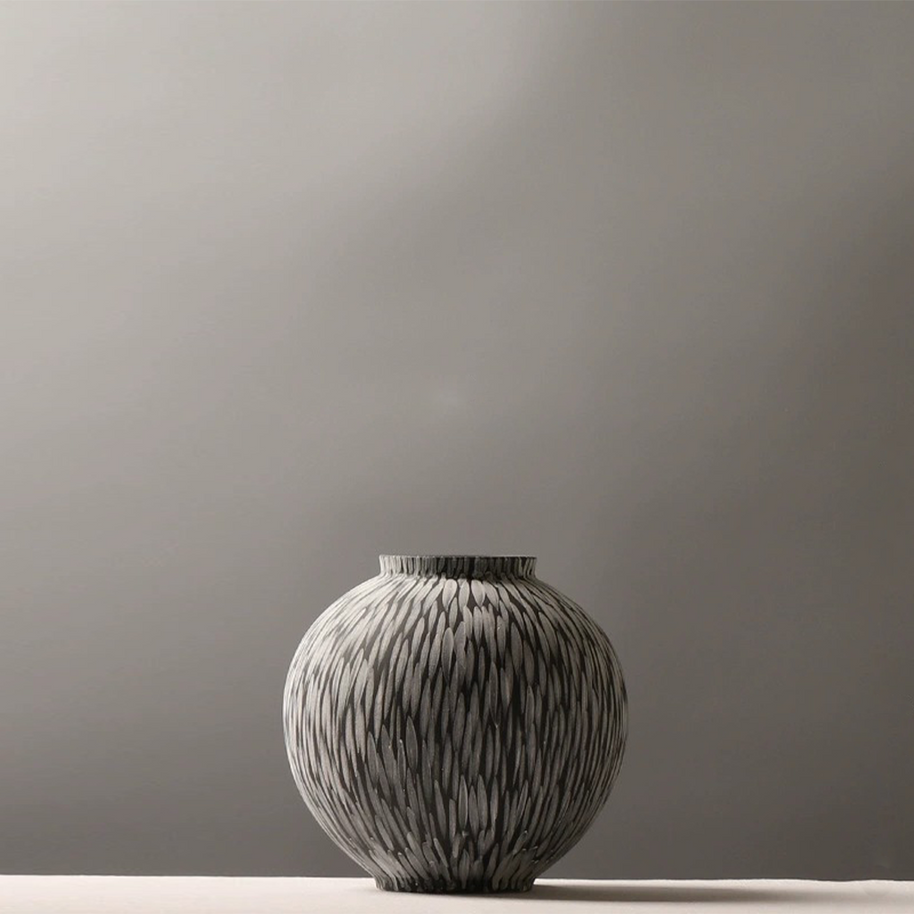 Kohiki Vase