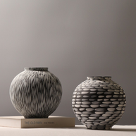 Kohiki Vase