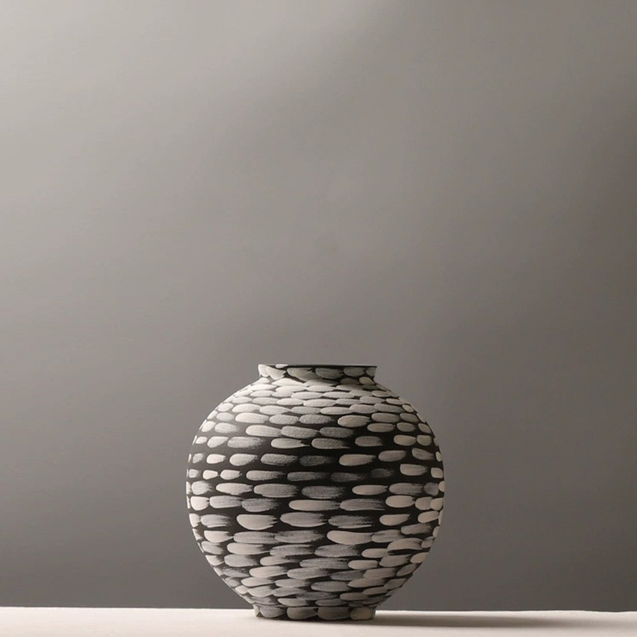 Kohiki Vase