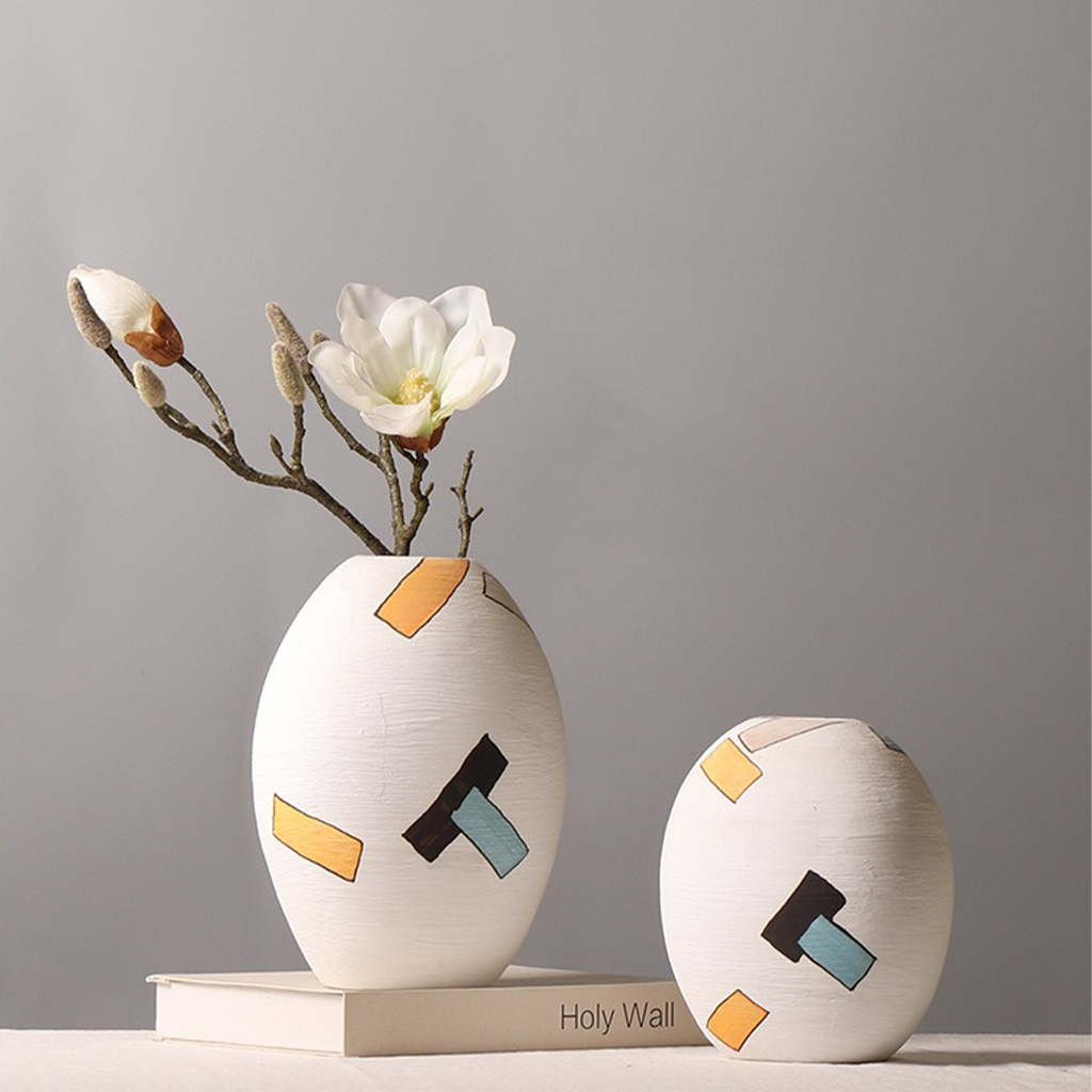 Olio Hand-painted Ceramic Vase Secondary image