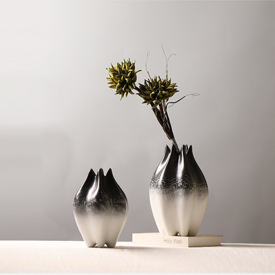 Calyx Vase