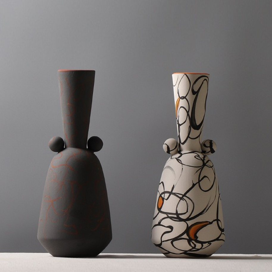 Lares Vase
