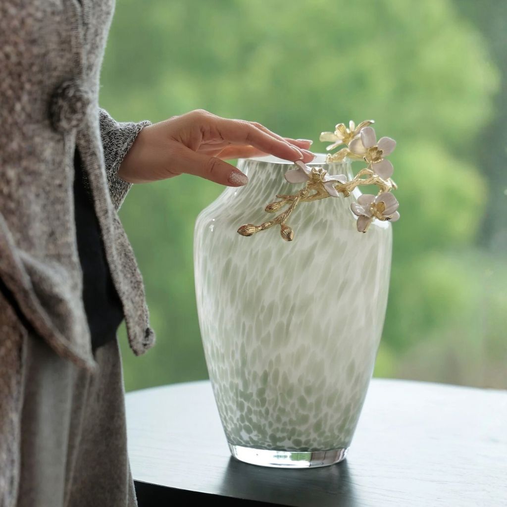 Jarrón de vidrio esmaltado con motivos florales Magnol