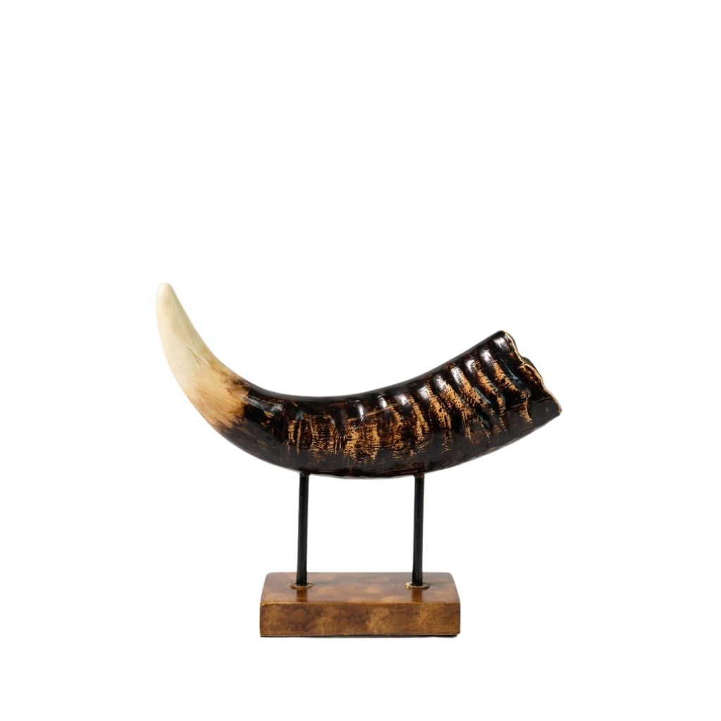 Cornu Cowhorn-shaped Sculpture