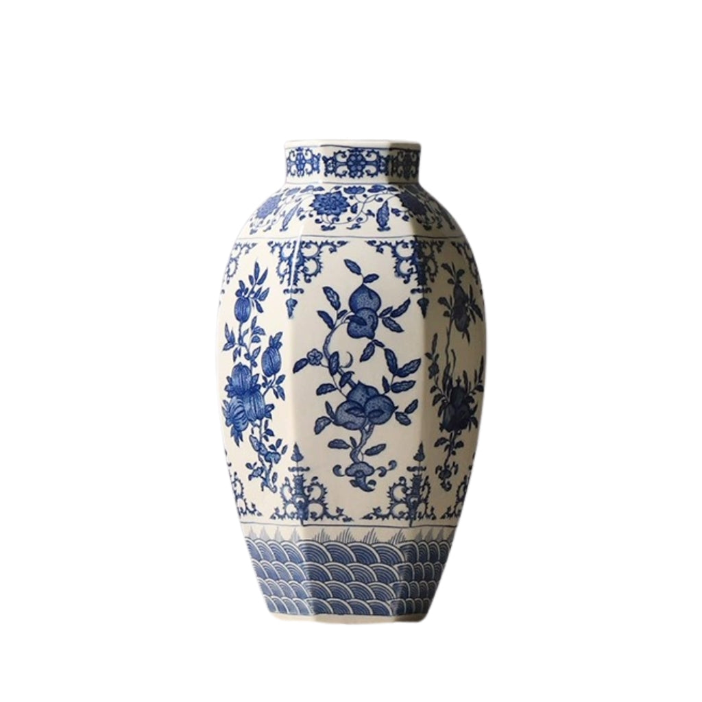 Sanduo Classic Porcelain Vase