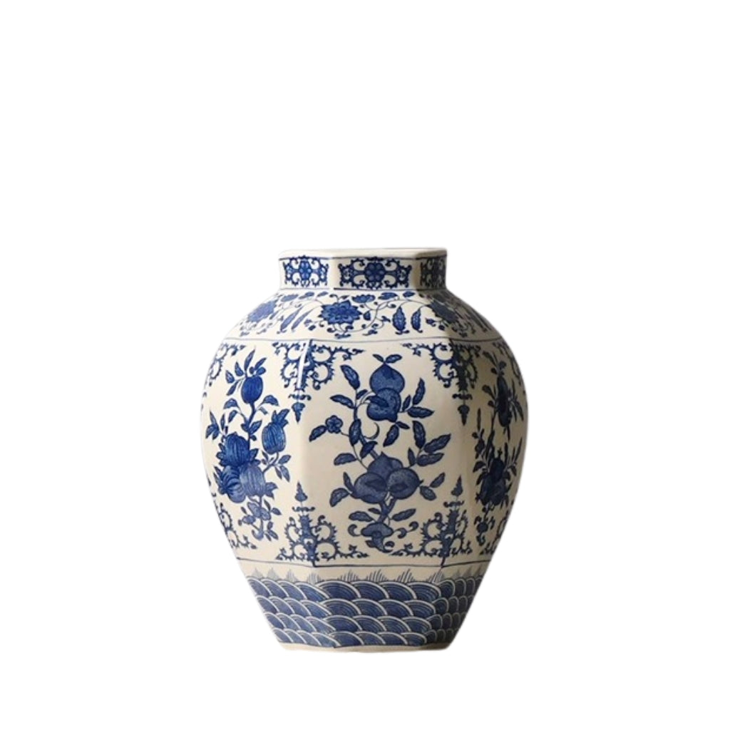 Sanduo Classic Porcelain Vase