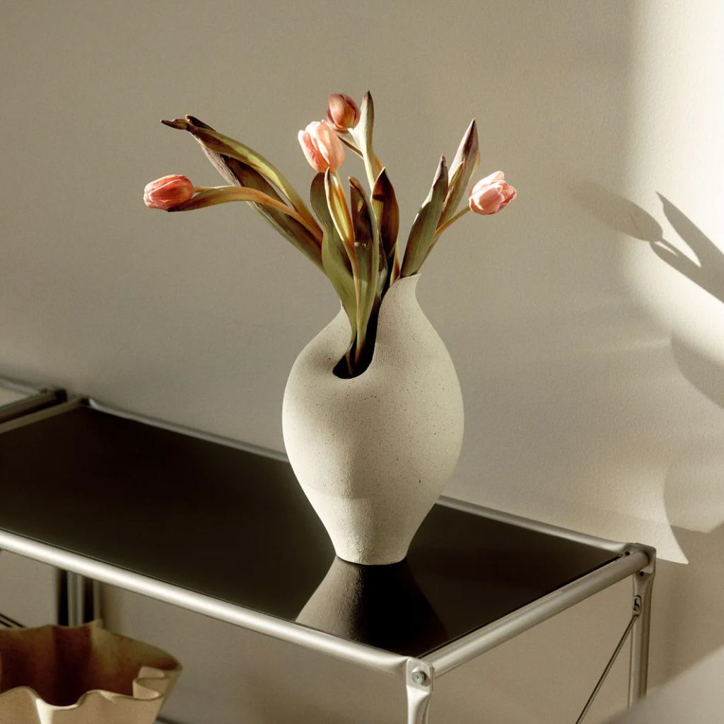 Tulipan Textured Ceramic Vase