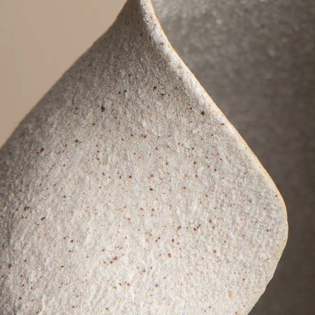 Tulipan Textured Ceramic Vase