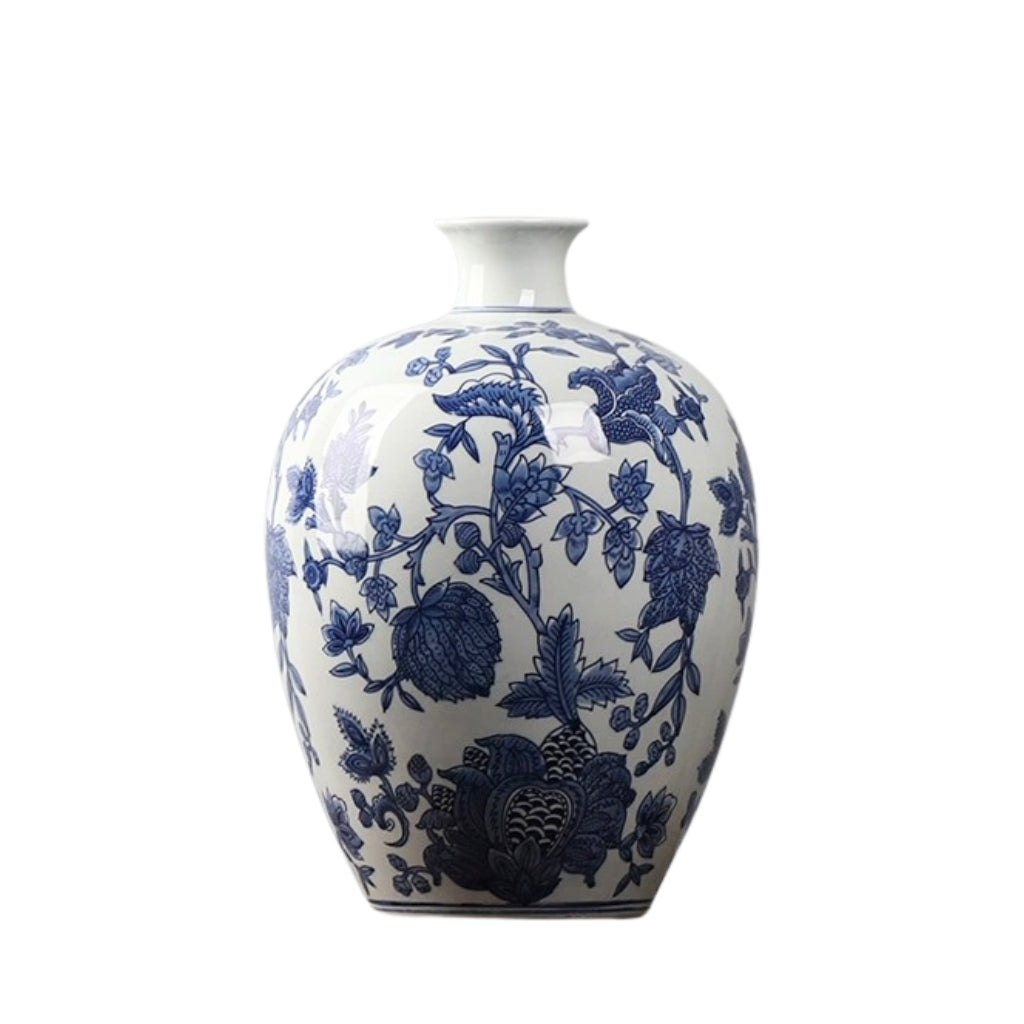 Qinghua Classic Porcelain Vase