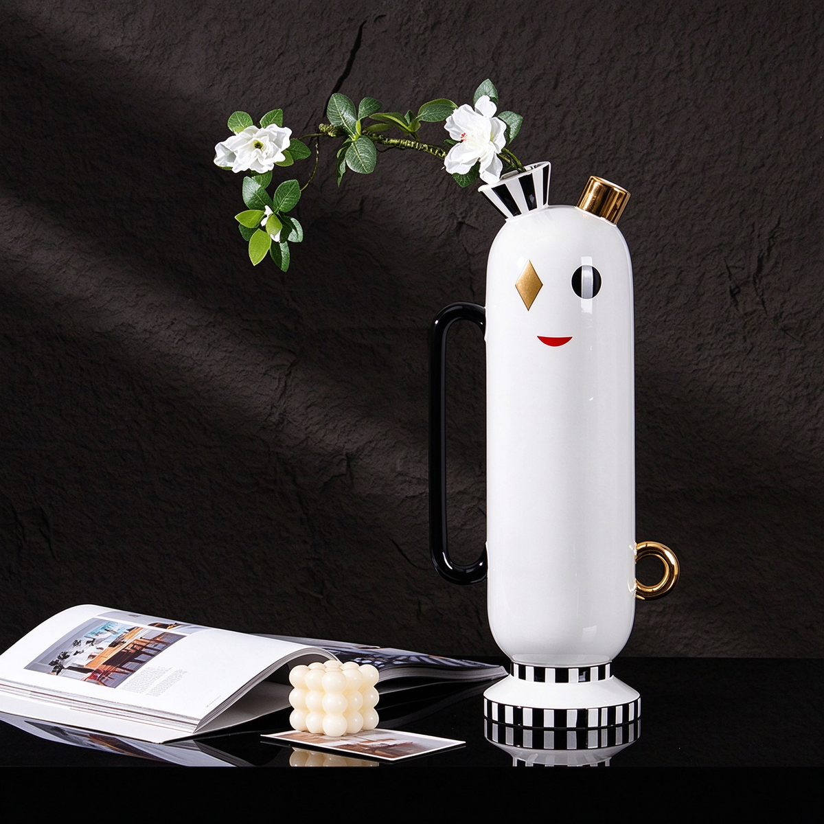 Raffa Single-Handle Ceramic Vase