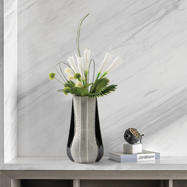Carrera Vase